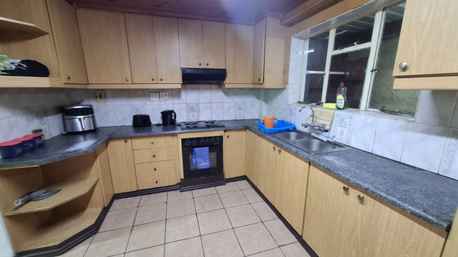 2 Bedroom Property for Sale in Woodlands Western Cape